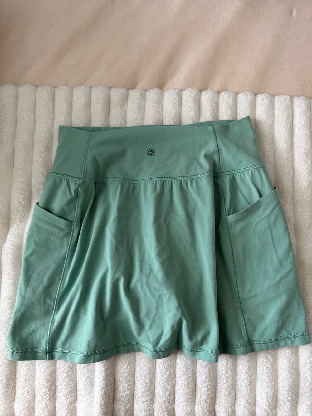 Athleta Salutation Pocket 14.5” Skort - Picture 5 of 5